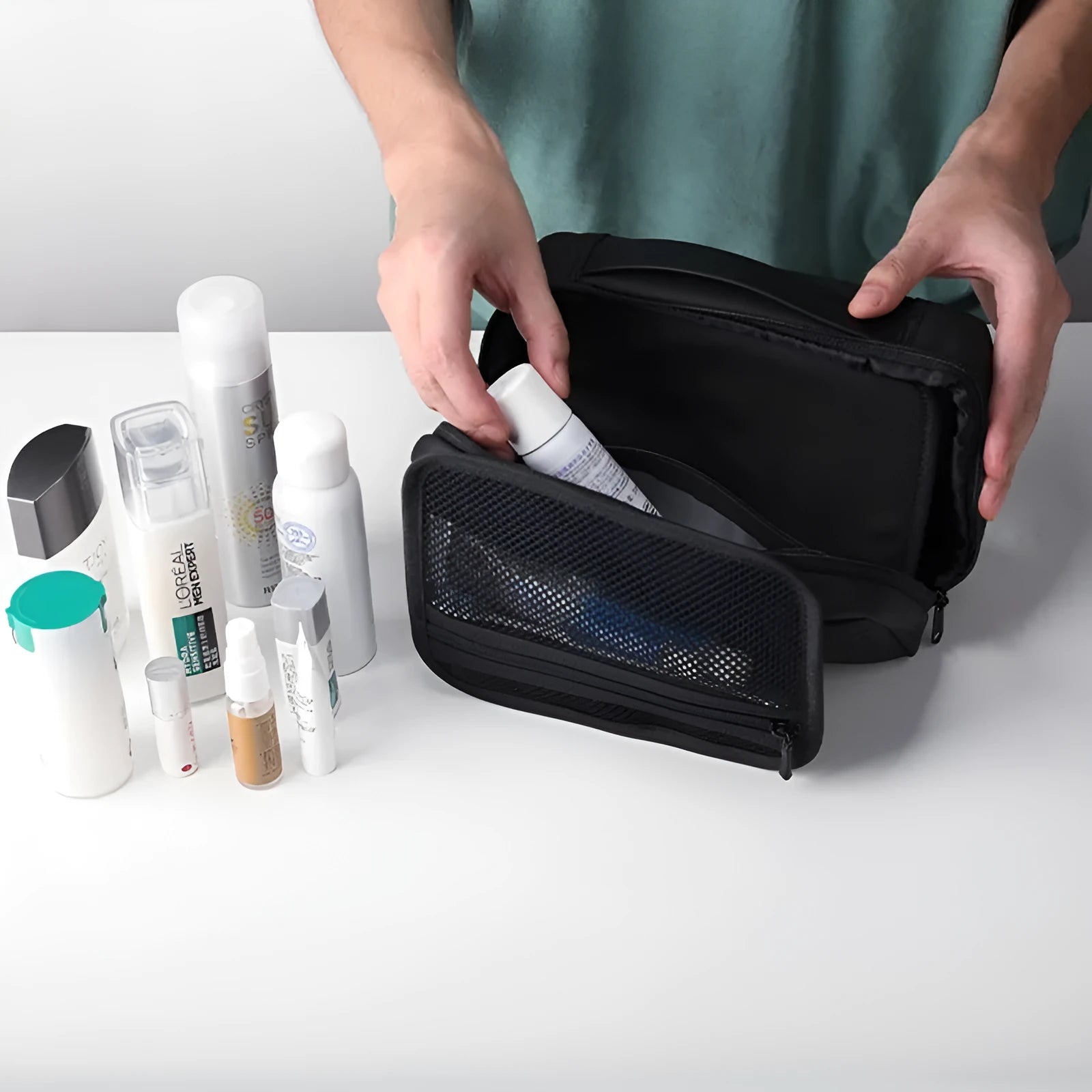 Multi-functional Oxford cloth wet dry separation storage bag in solid colour with sewing line detail.