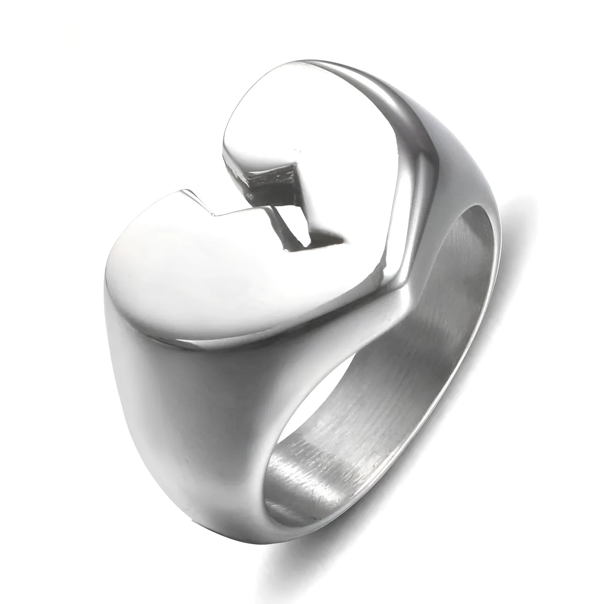 Heart-shaped polished titanium steel ring with Guanyin and auspicious clouds, unisex, sizes 5-10