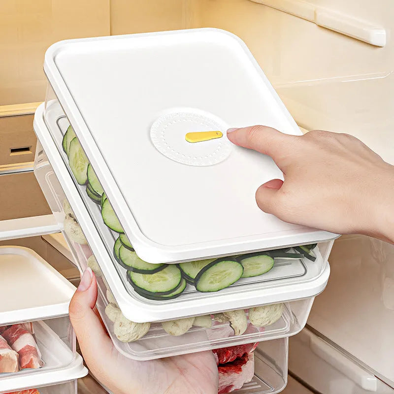 Food grade plastic refrigerator storage box in 370ML, 780ML, 950ML, and 1900ML capacities