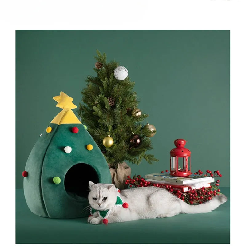 Plush Christmas-themed cave-style pet bed for cats and dogs with a washable cover
