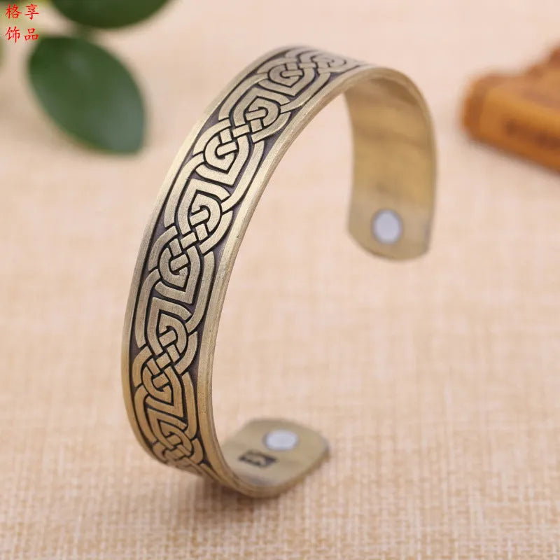 Unisex alloy health magnet bracelet with geometric design and electroplated bronze or rose gold finish