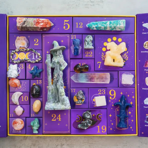 Crystal Halloween Countdown Gift Box paper construction 33.5cm by 30.5cm dimensions
