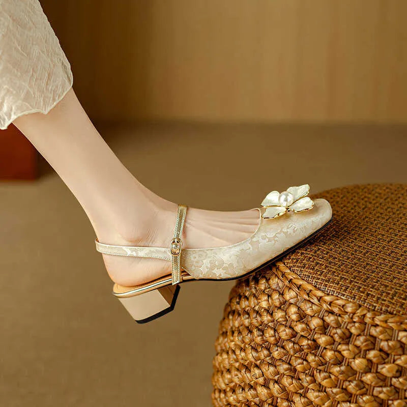 French retro square toe high heels for women in apricot colour with mid heel and PU upper
