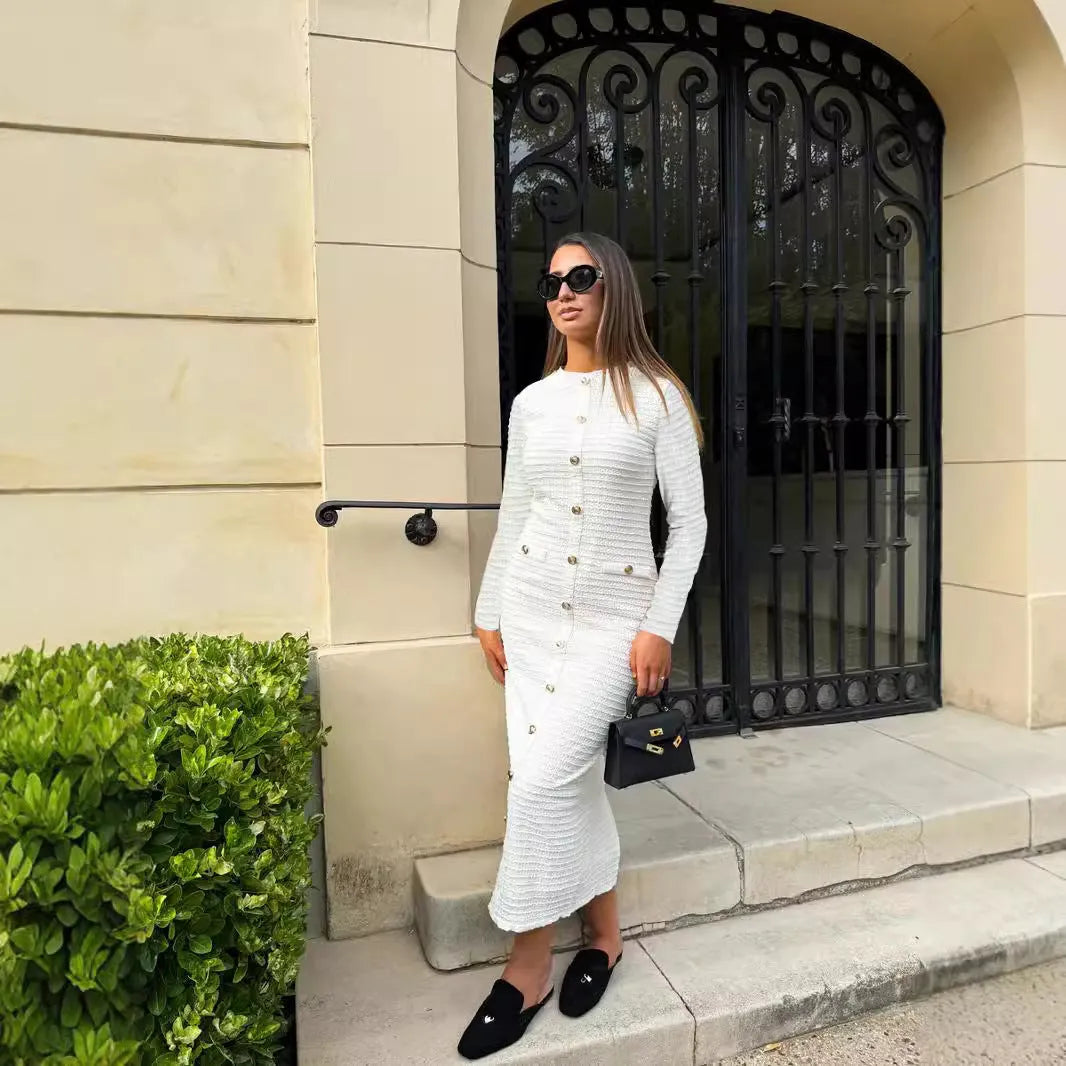 French retro slim fit knitted long-sleeved dress with button detail in black or white