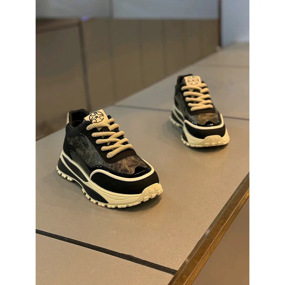 Men's thick sole retro lace-up dad shoe in synthetic leather on a white background.
