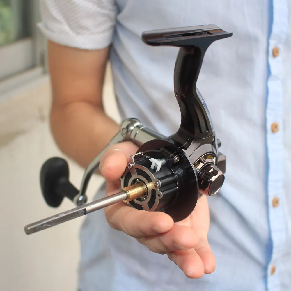 Orange 9000 series spinning reel with foldable handle and aluminium alloy body, 12+1 ball bearings