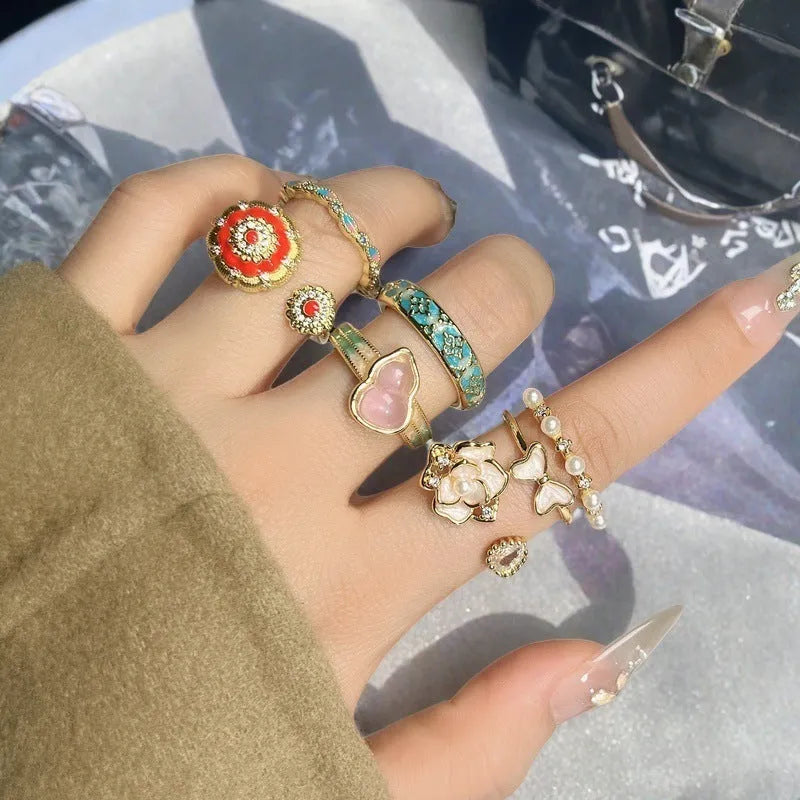 Copper adjustable ring with vintage gourd design and zircon inlay in New Chinese style