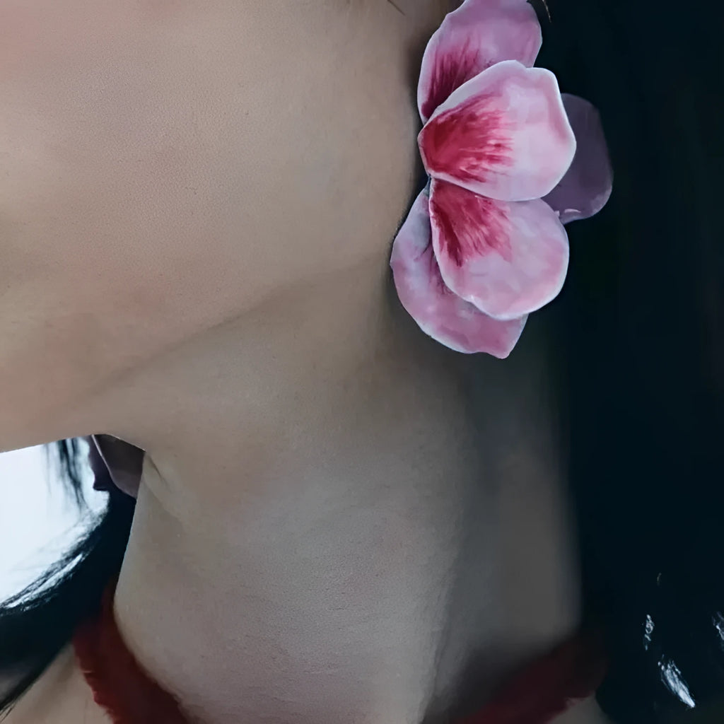 Alloy oil-spot glaze floral stud earrings in pastoral style, showing colour options.