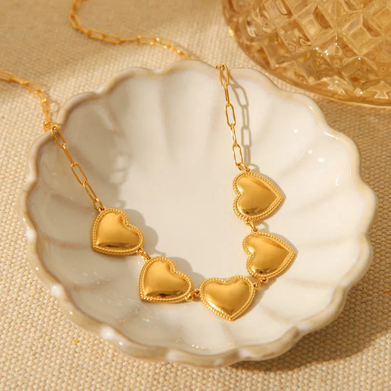 Stainless steel heart pendant necklace with electroplated finish in HC-N40093 colour