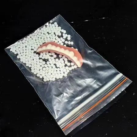 Silicone denture tooth socket teaching model with upper and lower teeth in colour box packaging