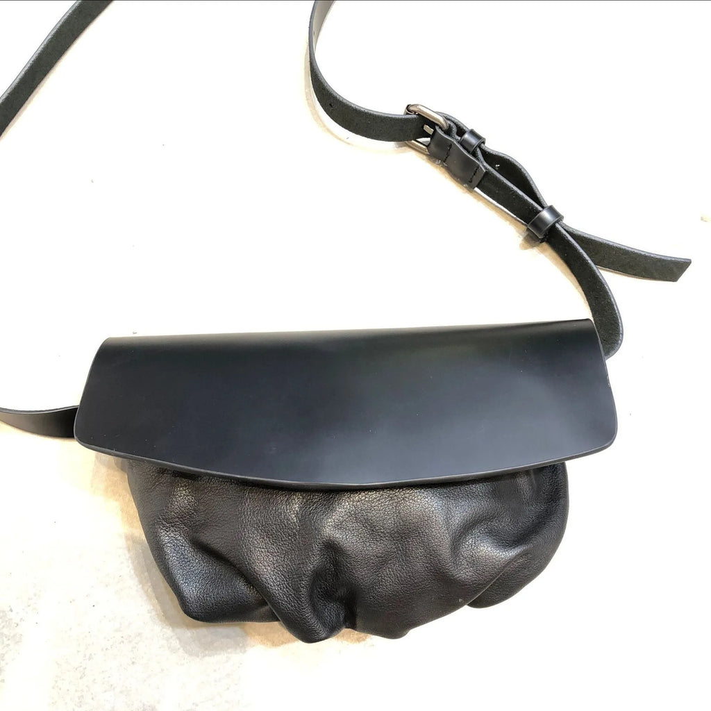 Genuine cowhide leather single-shoulder bag for women black handmade 14cm width 21.5cm length