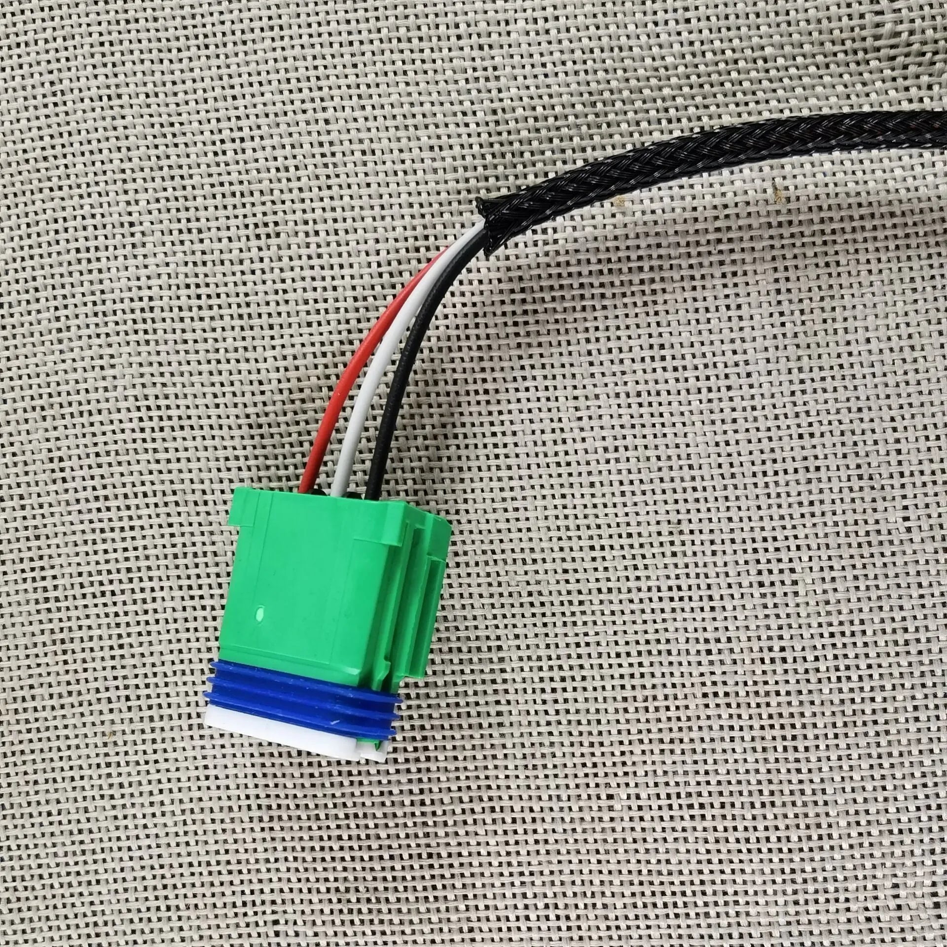 Metal gearbox pressure sensor model 7700100009 for transmission pressure monitoring
