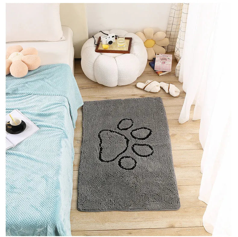 Rectangular chenille embroidered absorbent pet mat in greyhound paw pattern. Made from machine washable polyester fibre. Available in multiple sizes.