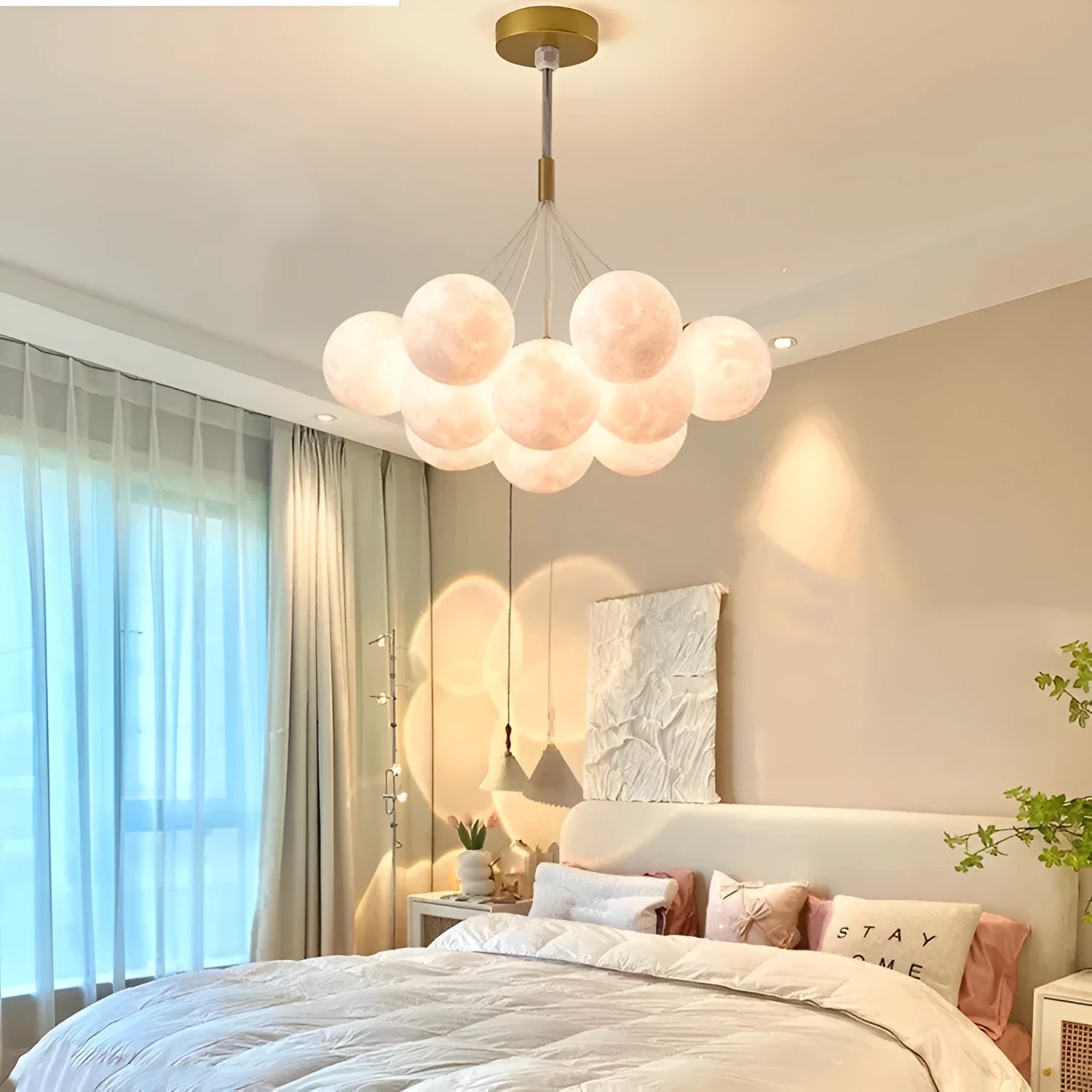 Nordic fish chandelier pendant lamp with spherical elements in gold or black iron finish