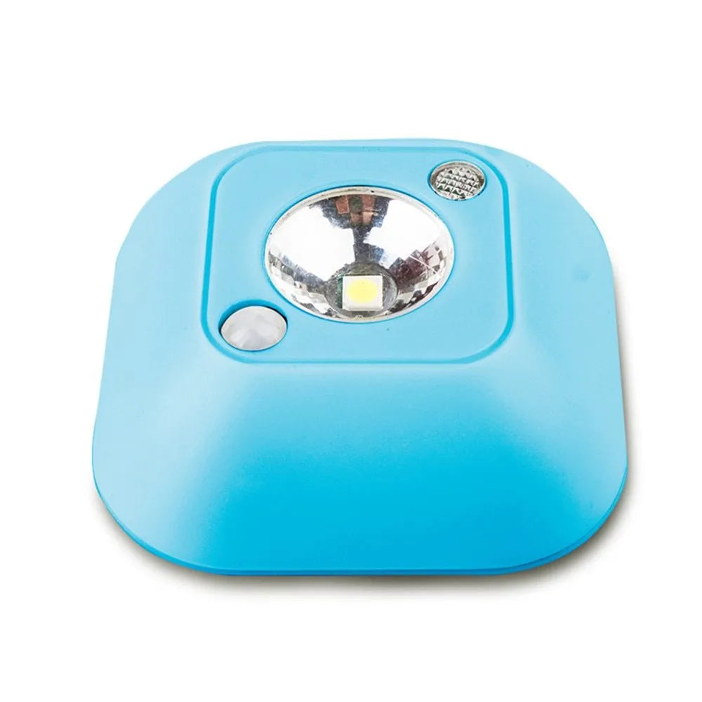 Mini infrared wireless motion sensor night light white LED ceiling battery lamp 7x7x2.4 cm