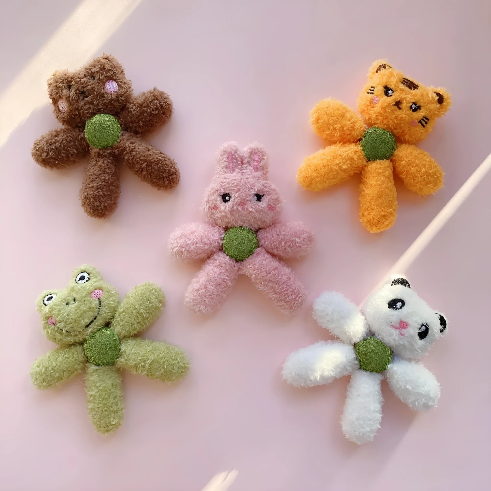 Catnip chewing ball toy in animal designs for dental care