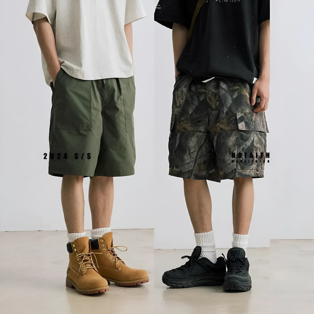 Men's loose straight-leg denim shorts with elastic waist in black or army green colour
