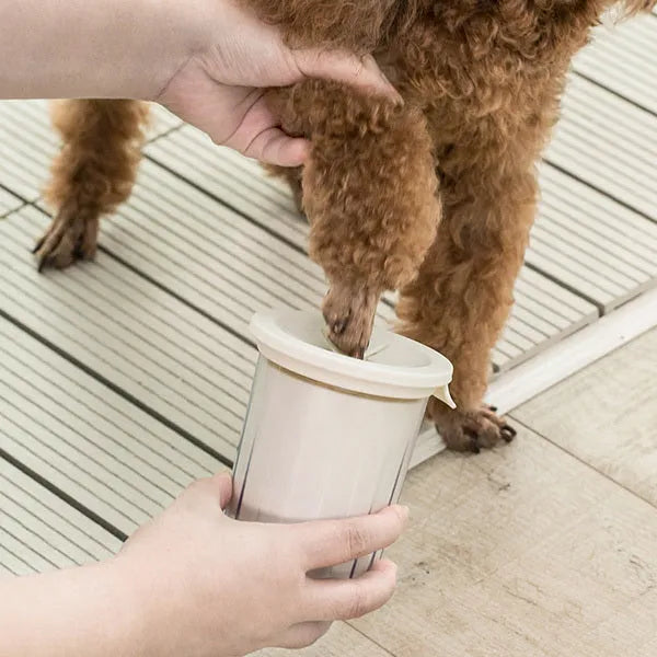 Portable pet foot washer cup in white with soft silicone bristles, 95 x 120mm, for small dog paw cleaning