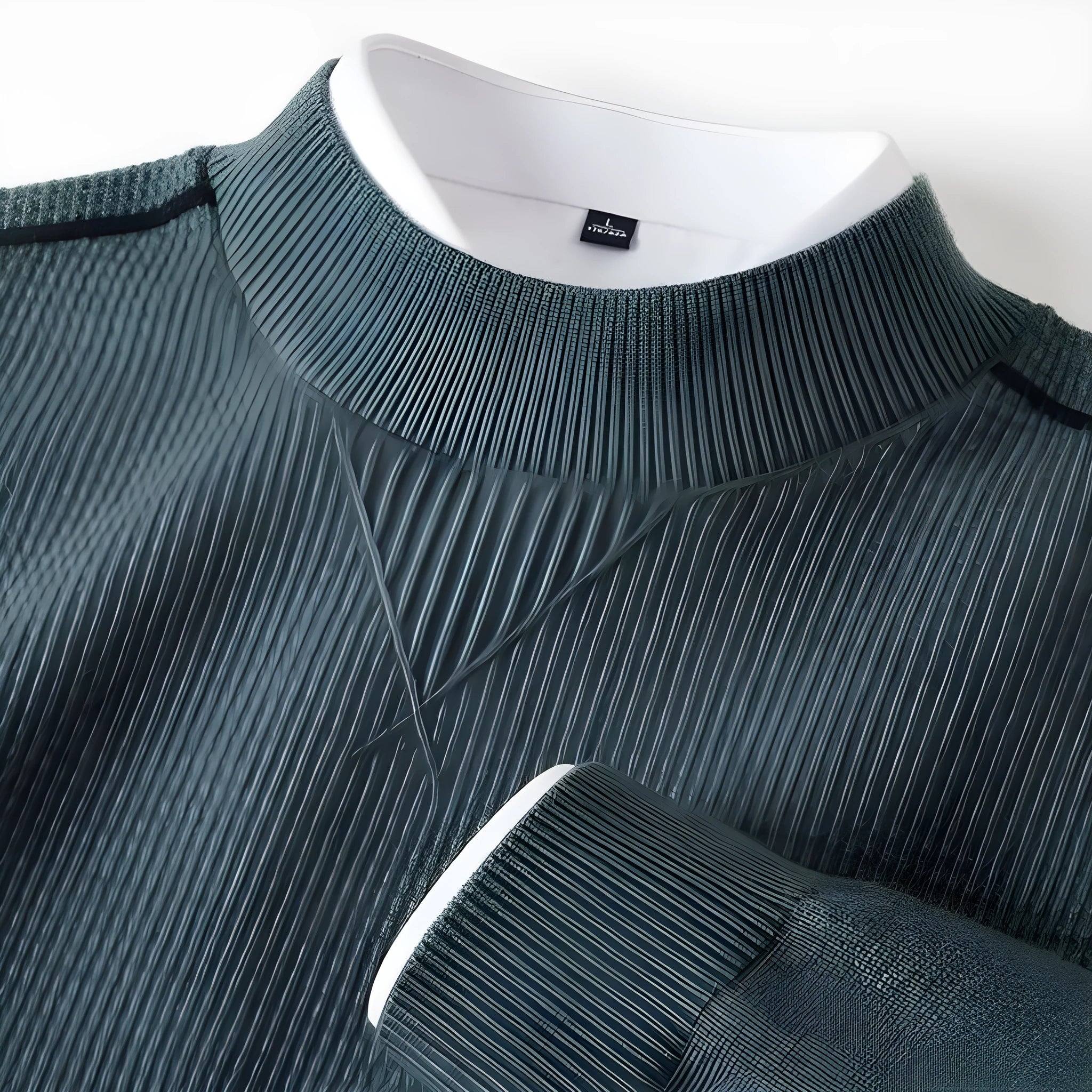 Men's wavy pattern stand collar pullover jacket in polo cotton lay flat