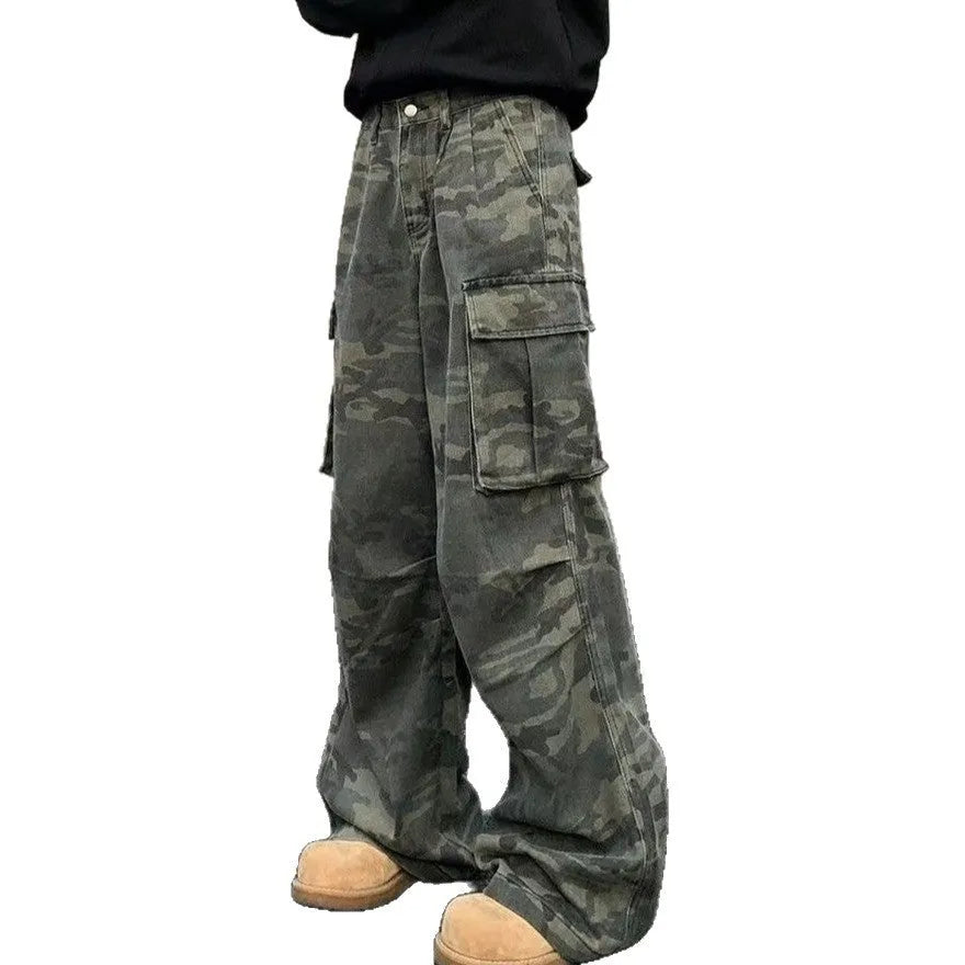 American vintage washed camouflage cotton blend cargo trousers with multiple pockets, shown in colour K0915.