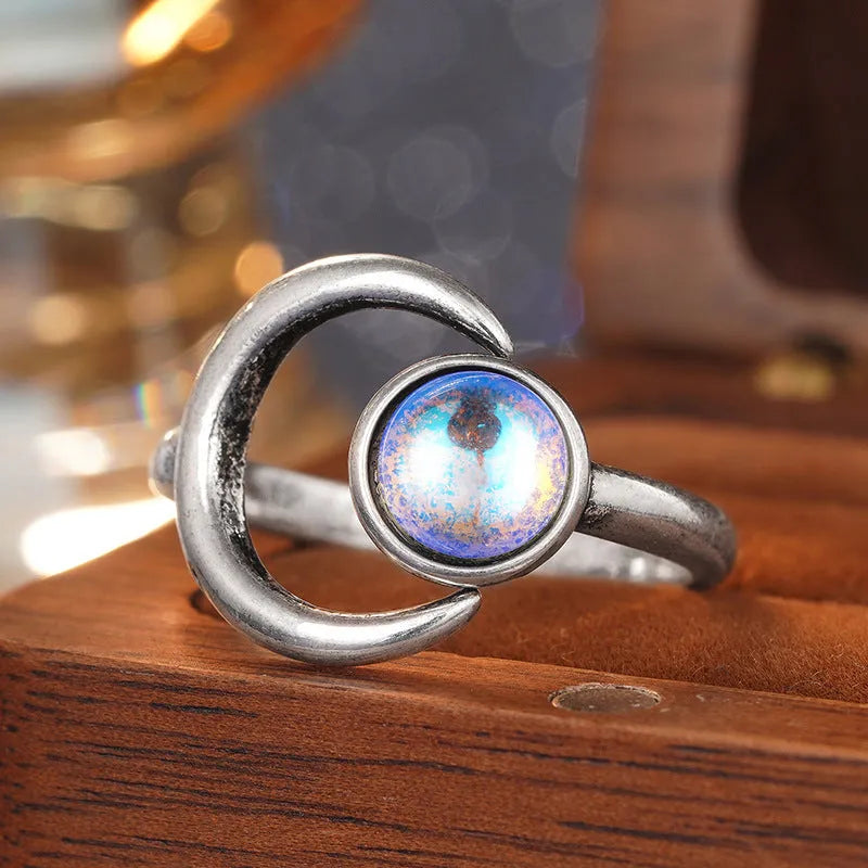 Antique silver moonstone ring for women with adjustable opening on copper band