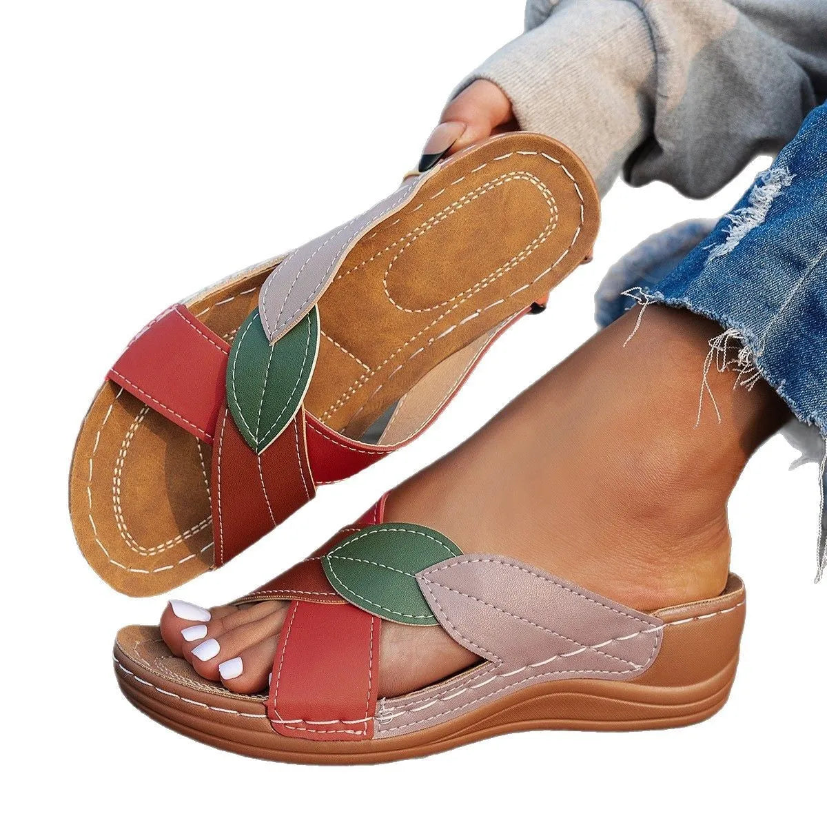 Women's black thick-soled peep-toe slippers with cross-strap design in artificial PU leather