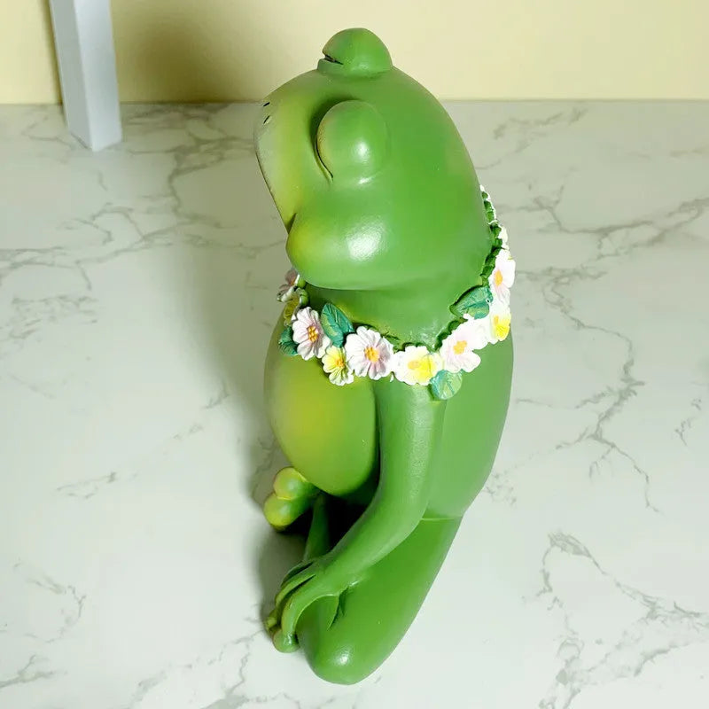 RDW123 Magic Frog colour European style plastic and resin yoga frog ornament on a shelf.