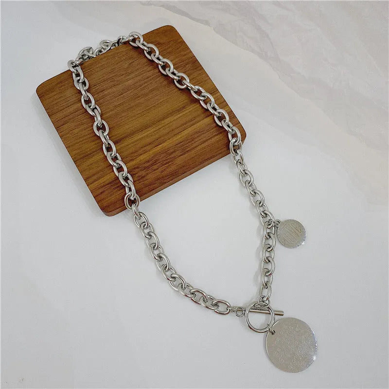 Round titanium steel necklace with box chain and baking varnish finish, adjustable from 21cm to 50cm