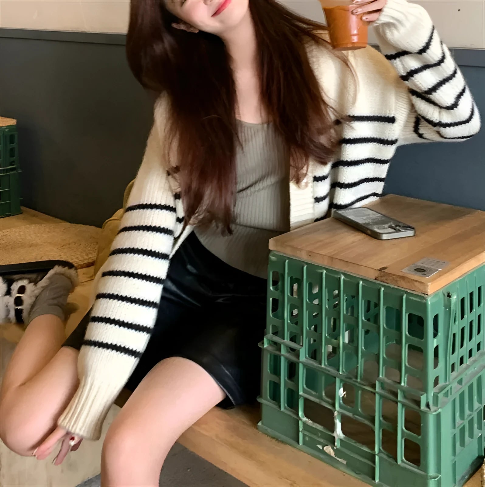 Polyester collar button cardigan with 3D pattern in Japanese Korean casual style