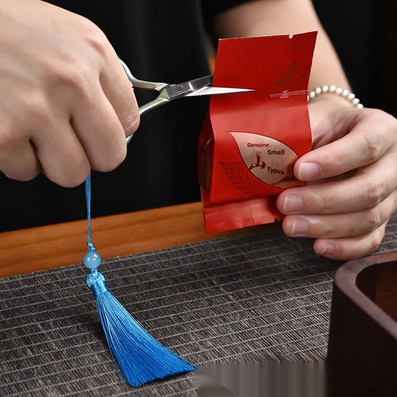 Mini stainless steel tea bag scissors in Gradually Varied Pink or Silver for cutting thread ends
