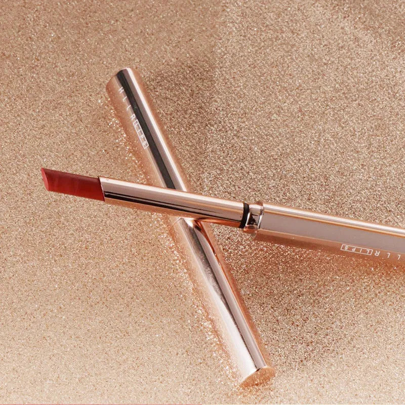 Moisturizing lipstick small tube in Guochao style with jojoba oil and vitamins, available in six shades