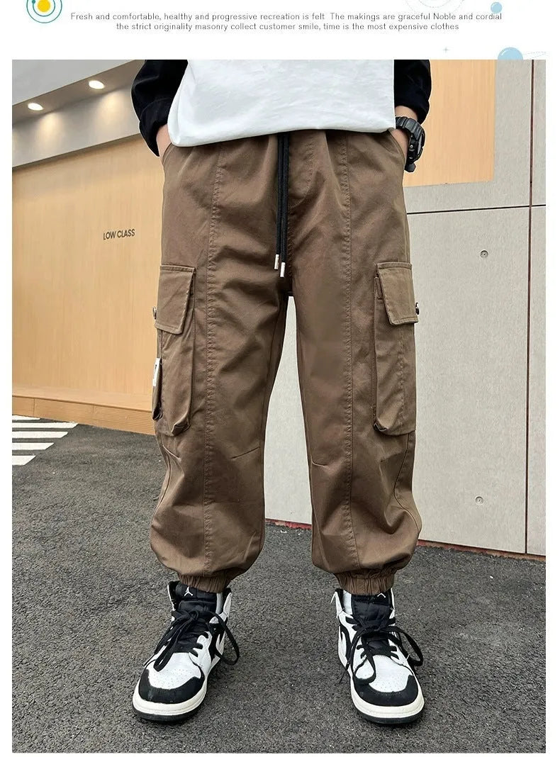 Men's loose straight-leg ankle-banded polyester trousers in black with letter print