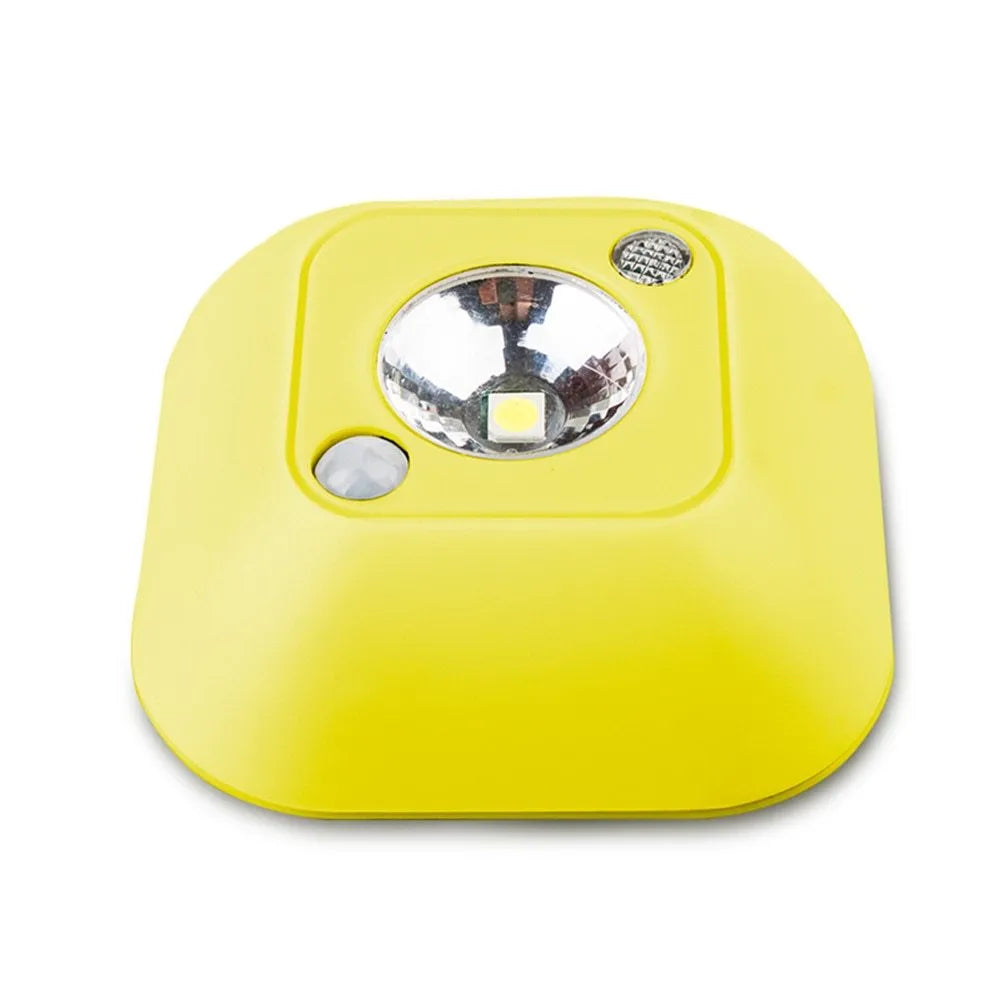 Mini infrared wireless motion sensor night light white LED ceiling battery lamp 7x7x2.4 cm