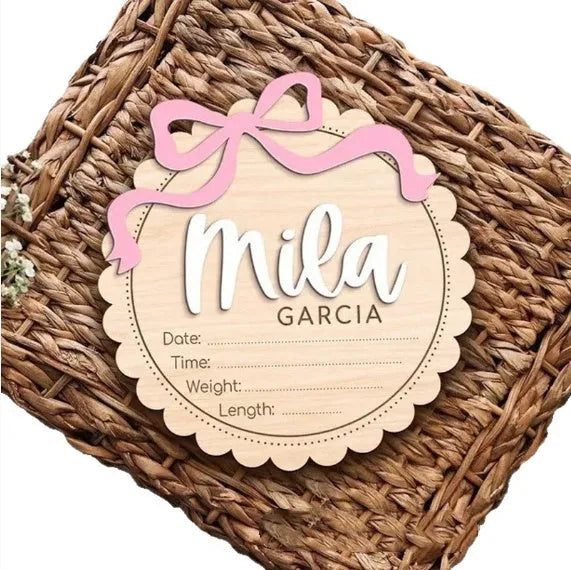 Square wooden baby room decoration ornament with space for a customised name.