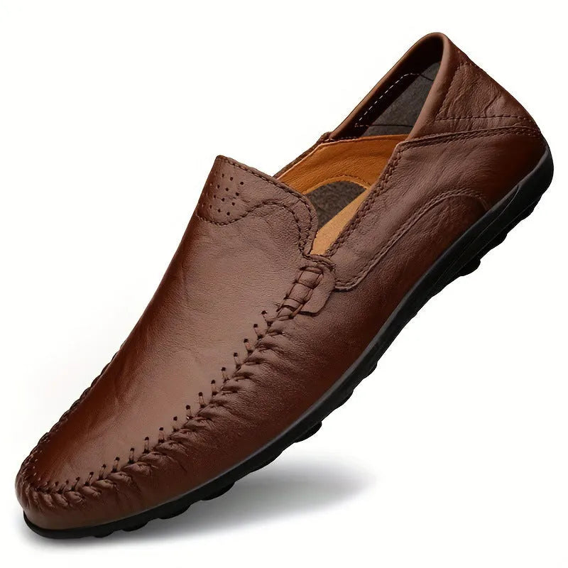 Men's round toe casual leather shoes in cowhide with a flat rubber sole, shown in multiple colour options.