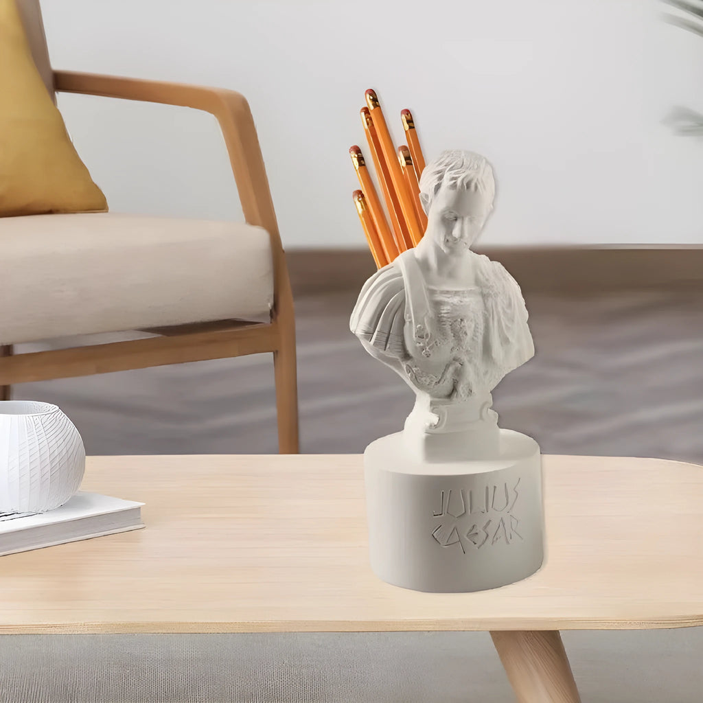 White American character modelling pen holder made from synthetic resin for desk organisation