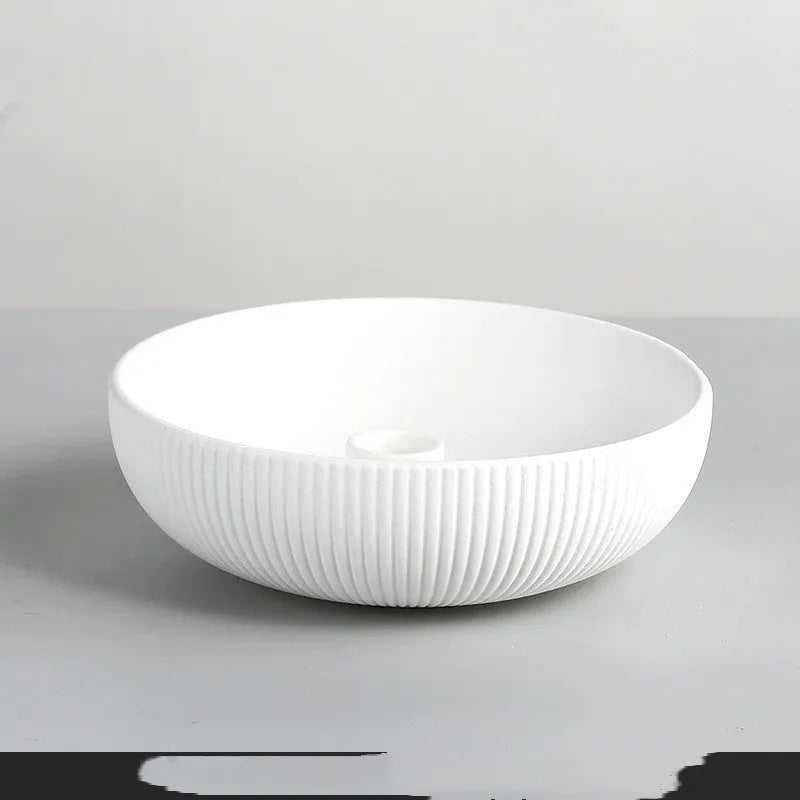 White porcelain handmade candle tray 17.5cm matte finish abstract shape candle holder for candle jars and utensils