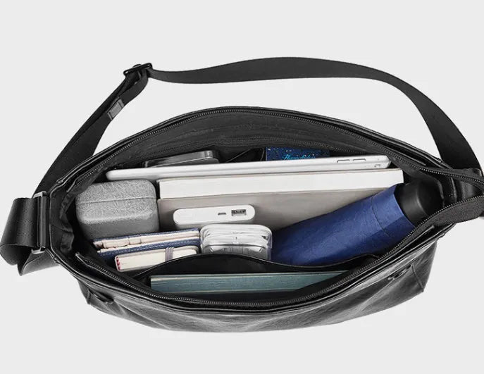 Men's genuine leather crossbody bag black waterproof solid colour patchwork design fabric lining