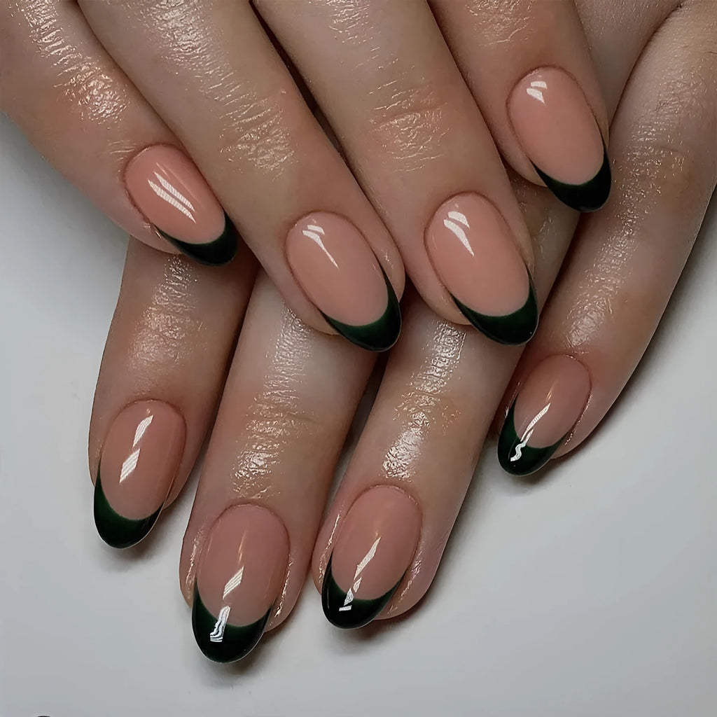 Set of 24 black French manicure false nails in short almond shape, J049 colour