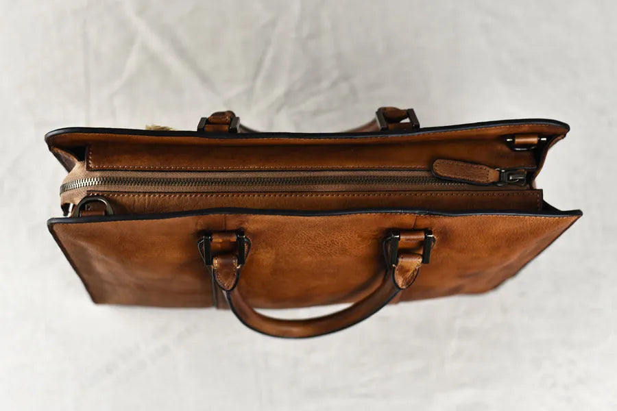 Men's 14-inch horizontal leather business handbag in black or khaki colour