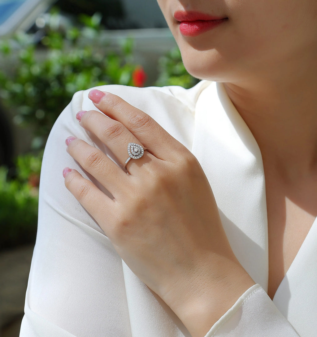 Gold-plated S925 silver wedding ring set with moissanite stone in gift box, sizes 5 to 9