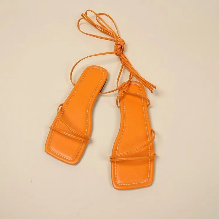 Women's flat sandals with square toe and ankle ring bandage detail in PU and rubber