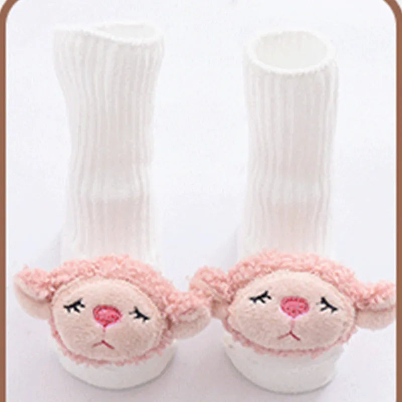 Baby socks in cotton with breathable sweat-absorbing features, available in multiple colours and XS S M sizes for infants