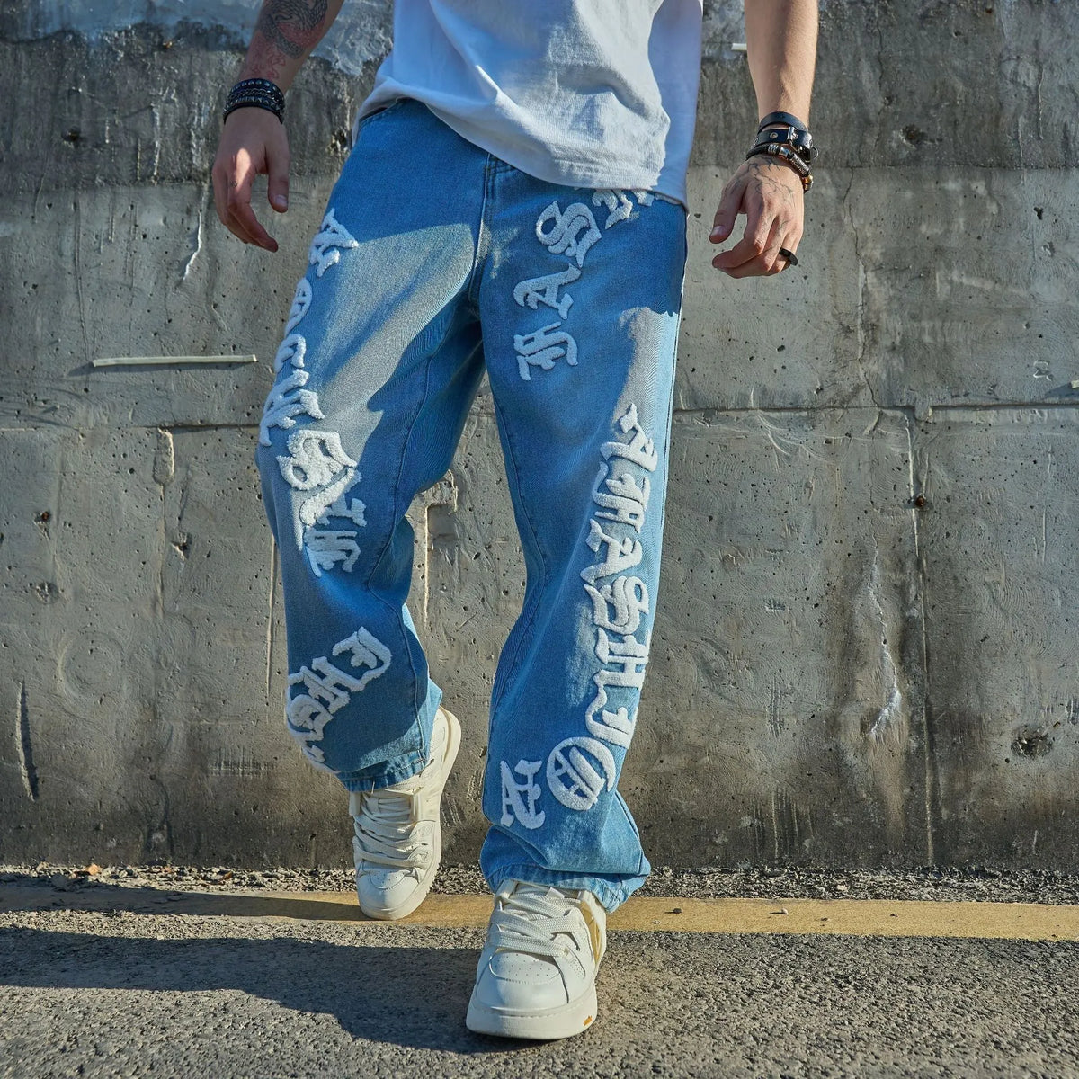 Men's loose straight casual cotton denim jeans in washed blue, mid waist with zip fly, sizes XS-XXL