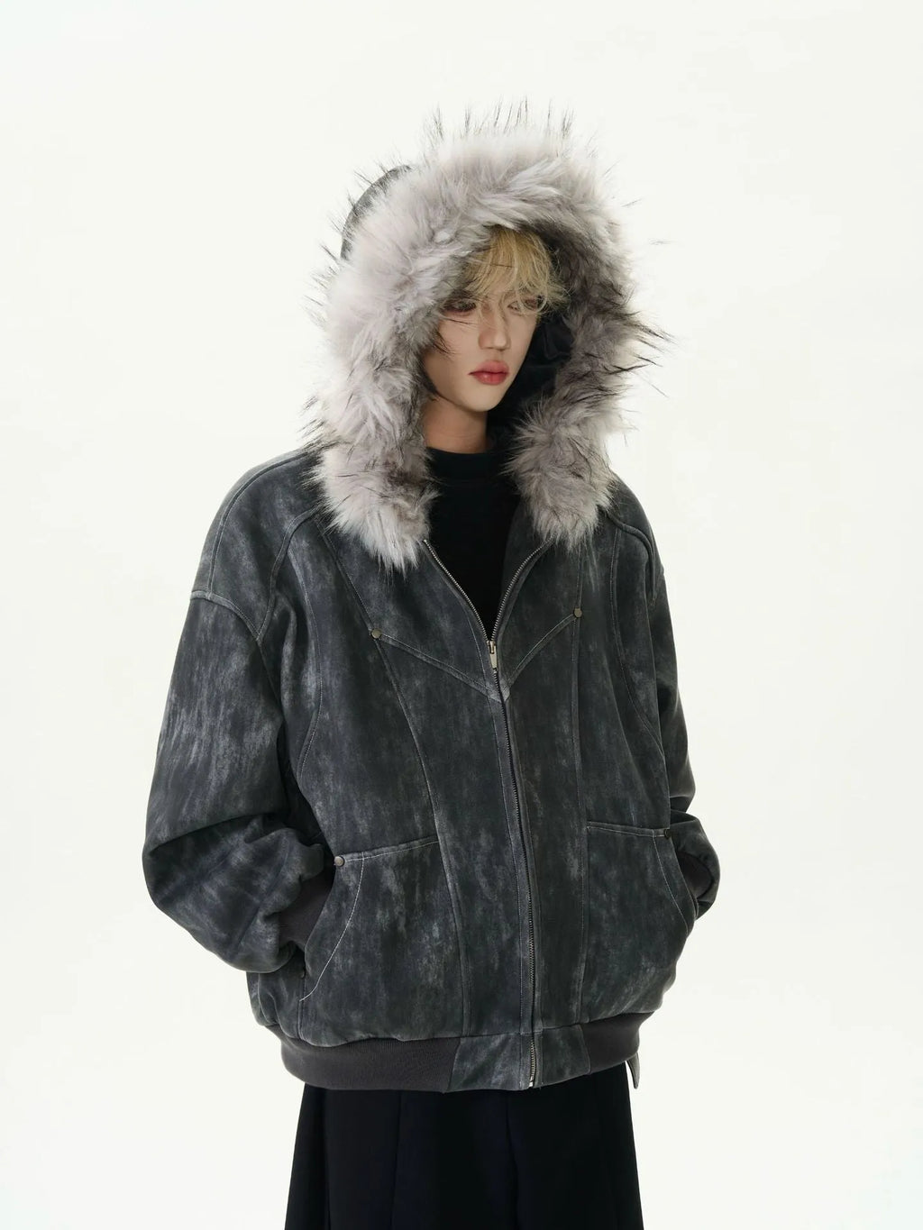 Men's hooded cotton-padded coat with large fur collar in black, short length, polyester fill