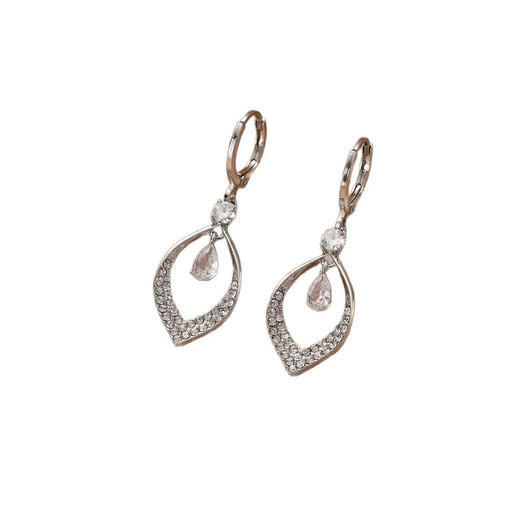 Women's copper zircon water drop earrings with tassels and a choice of gold or silver buckles.