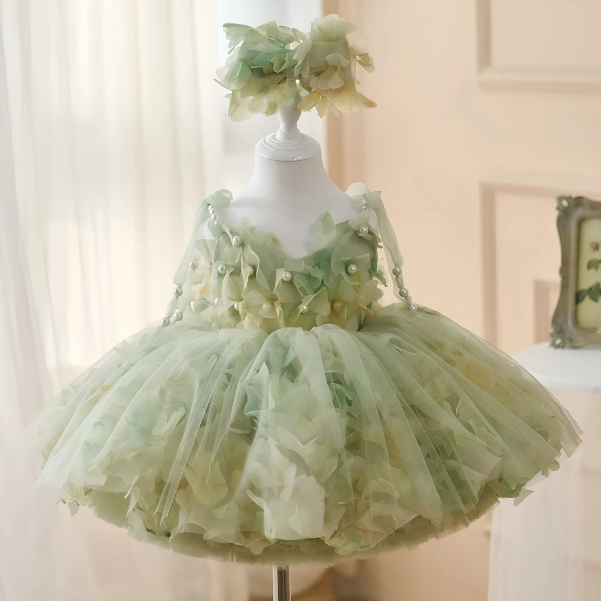 Girls' FARCENT princess dress in green champagne contrast colour, polyester lined, sizes 80cm to 160cm
