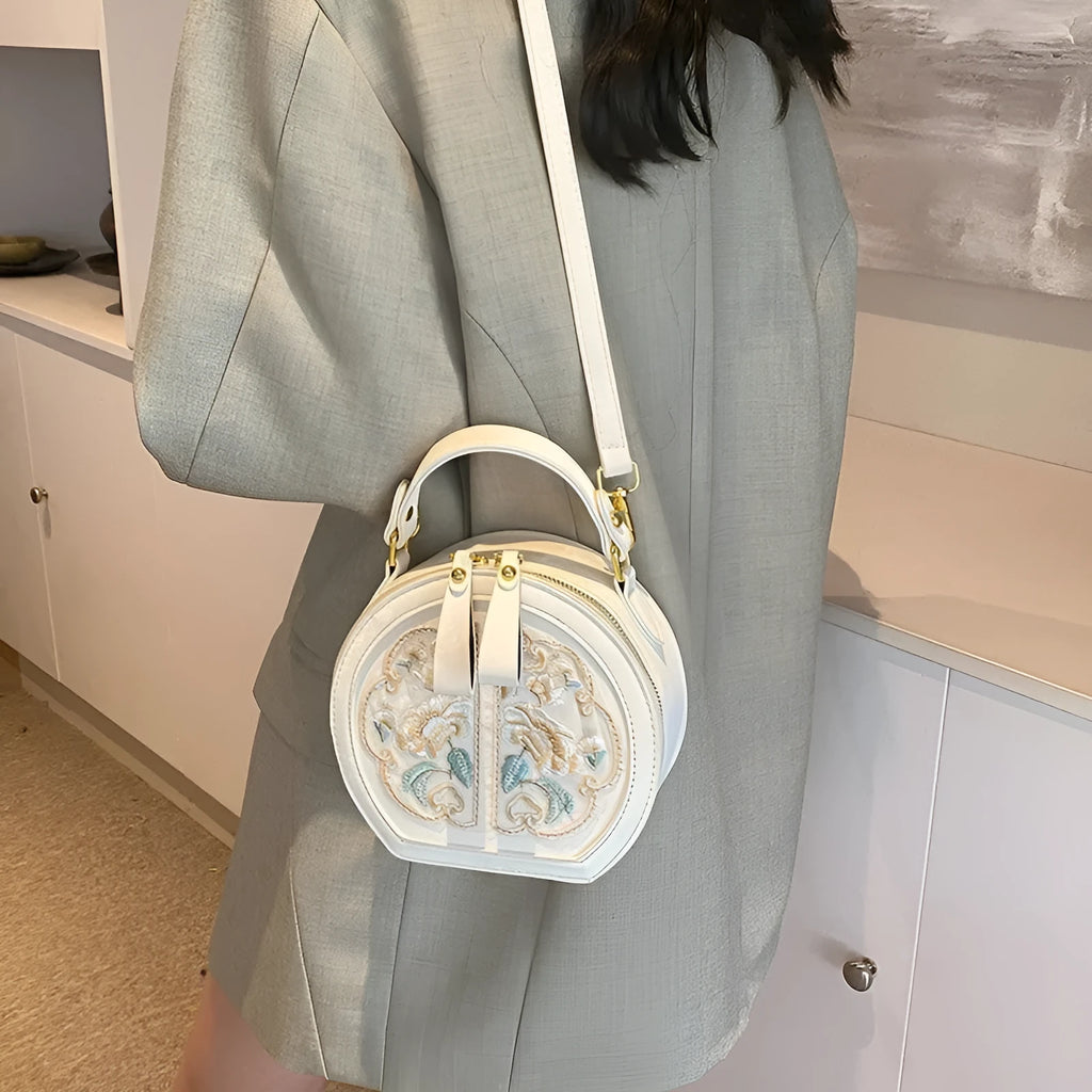 Chinese embroidery shoulder messenger bag in soft PU with horizontal square shape and zipped inner pocket