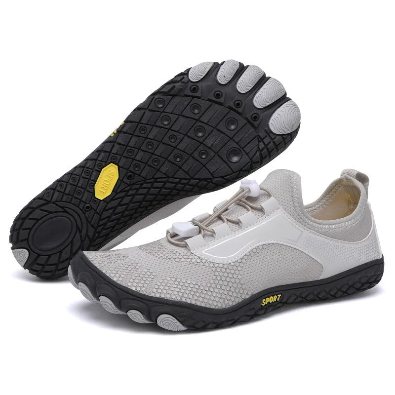 Upstream shoes with non-slip rubber sole, EVA midsole, four-sided elastic upper, low-top design in black, blue, white and black, or wine red