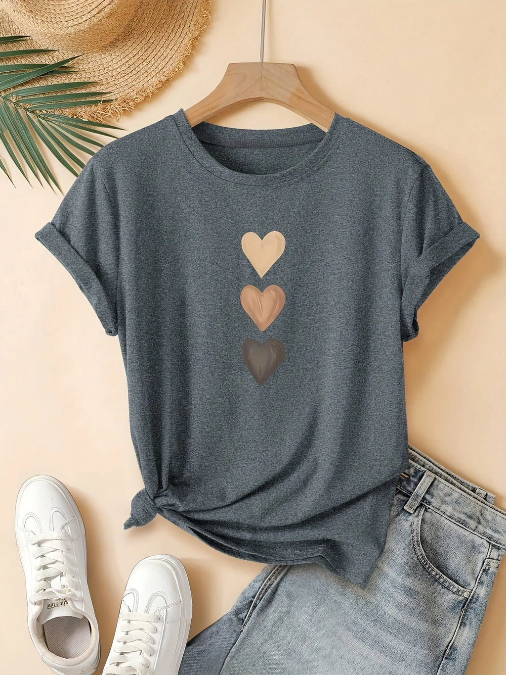 Women's cotton t-shirt with Chinese retro art printing in blue colour, short sleeves and round neck